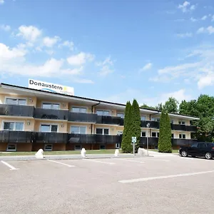 Donaustern Hotel